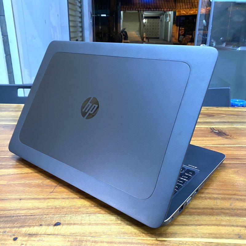 美品HP Zbook 15G4 XEON E3 1505M v6 16256 免税品 www